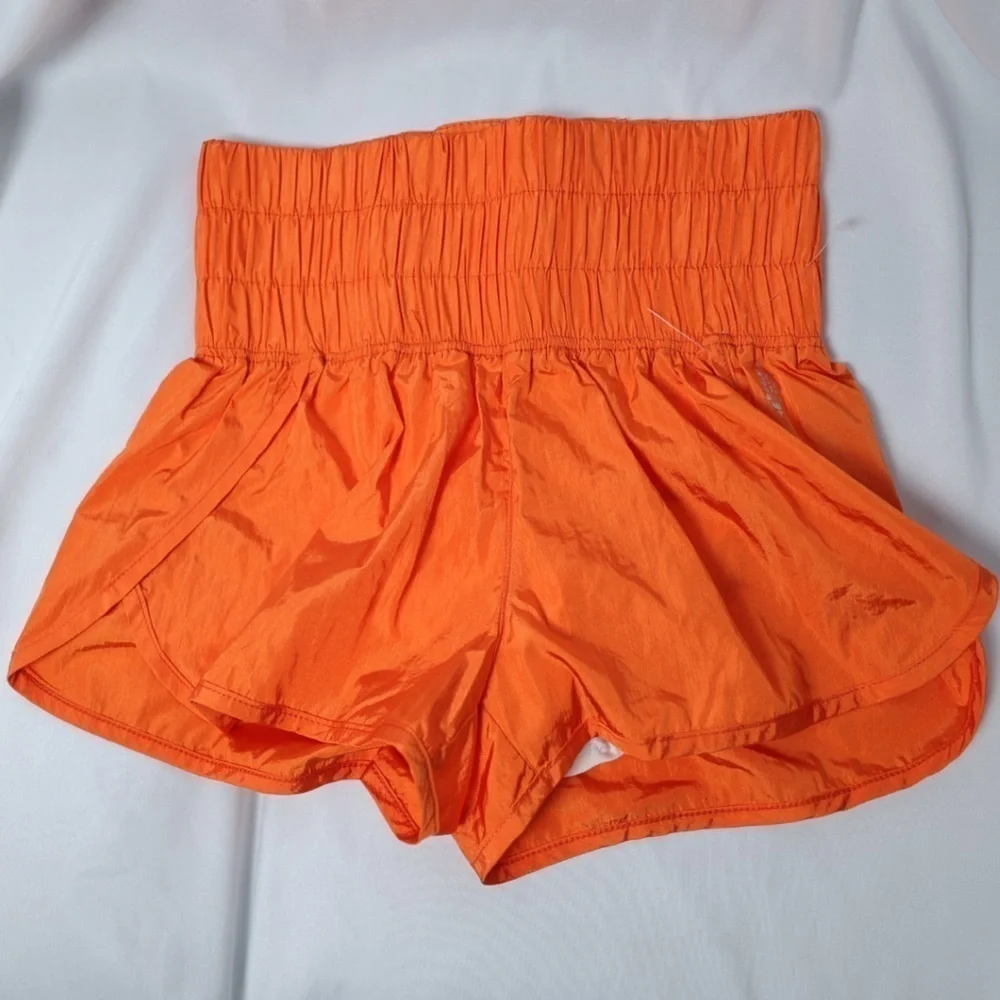🅽🅴🆆 𝓕𝓻𝓮𝓮 𝓟𝓮𝓸𝓹𝓵𝓮 Movement The Way Home shorts tangerine/orange, XS